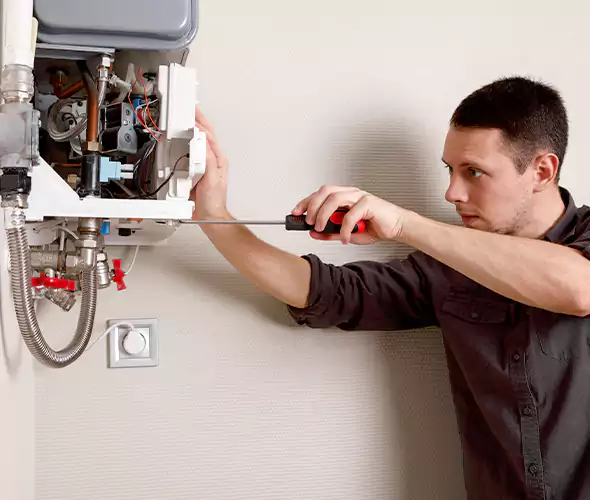 Certified Technicians for Electric Tankless Water Heater Installation in Des Plaines, IL: Fast & Reliable Service.