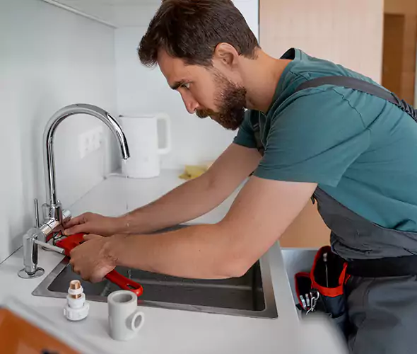 Professional Faucet Replacement Specialist in Des Plaines, IL: Schedule Affordable Faucet Replacement Services with Us