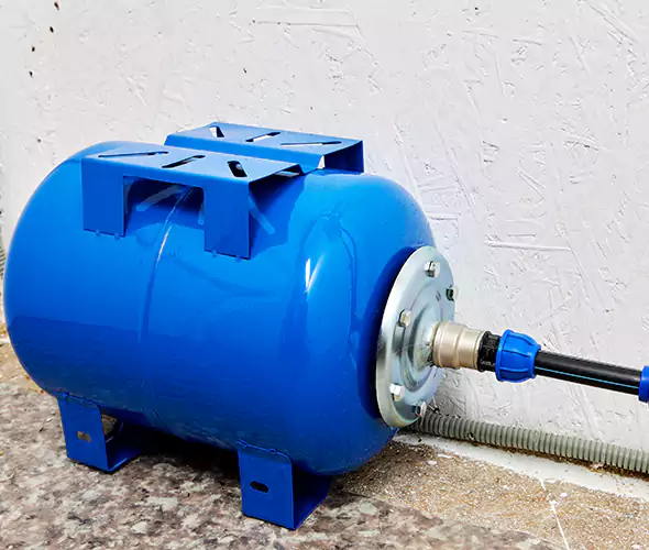 Expert Plumber for Well Pressure Tank Replacement in Des Plaines, IL: Schedule Affordable Tank Replacement Services with Us