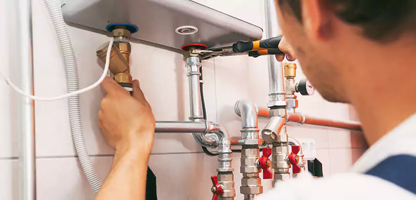 Commercial Tankless Water Heater Installation in Des Plaines