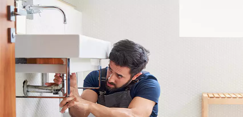 Commercial Water Leak Detection in Des Plaines